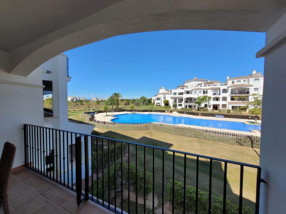 Belle Vue Sur La Piscine Apartment Sucina Ngoại thất bức ảnh