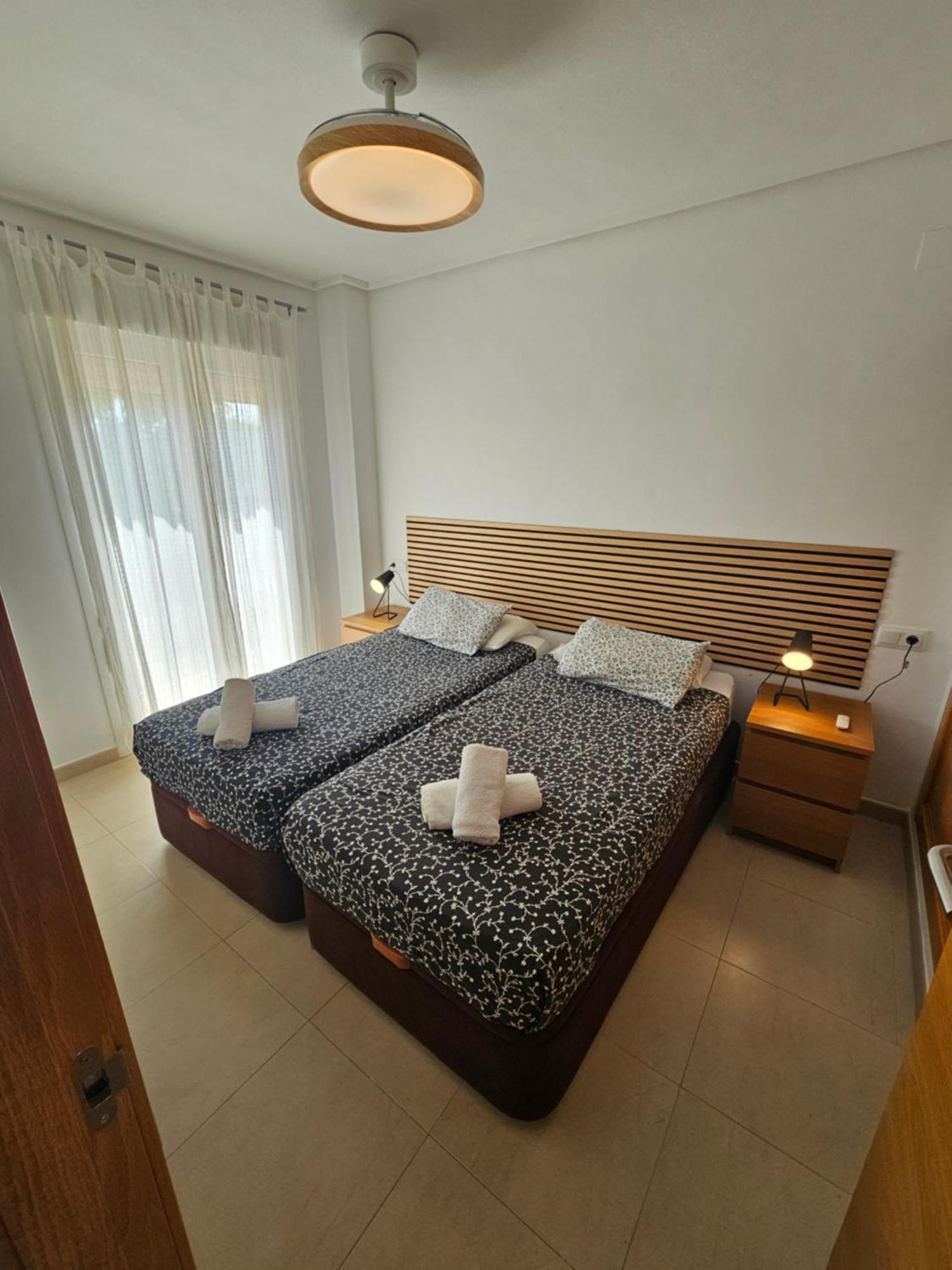 Belle Vue Sur La Piscine Apartment Sucina Ngoại thất bức ảnh